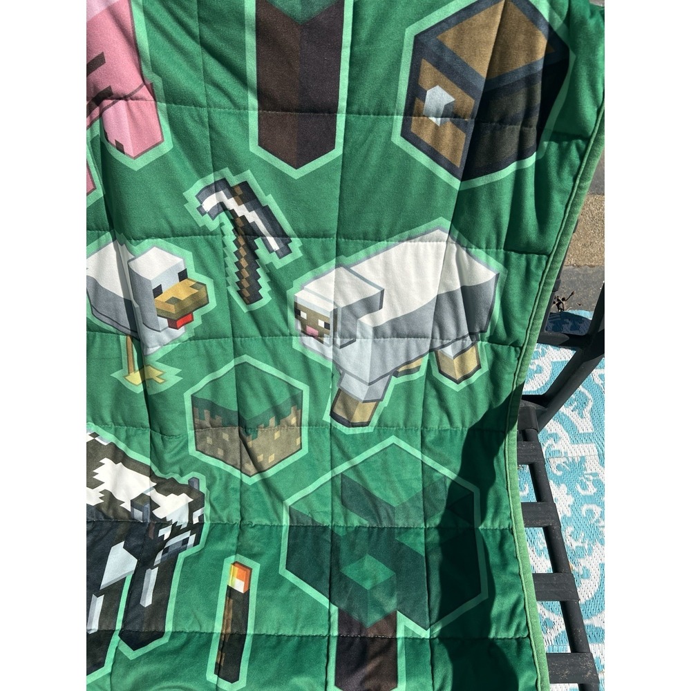 Minecraft 3 lb Weighted Blanket 34x45 Kids Child Size Plush Green Throw - Picture 5 of 11